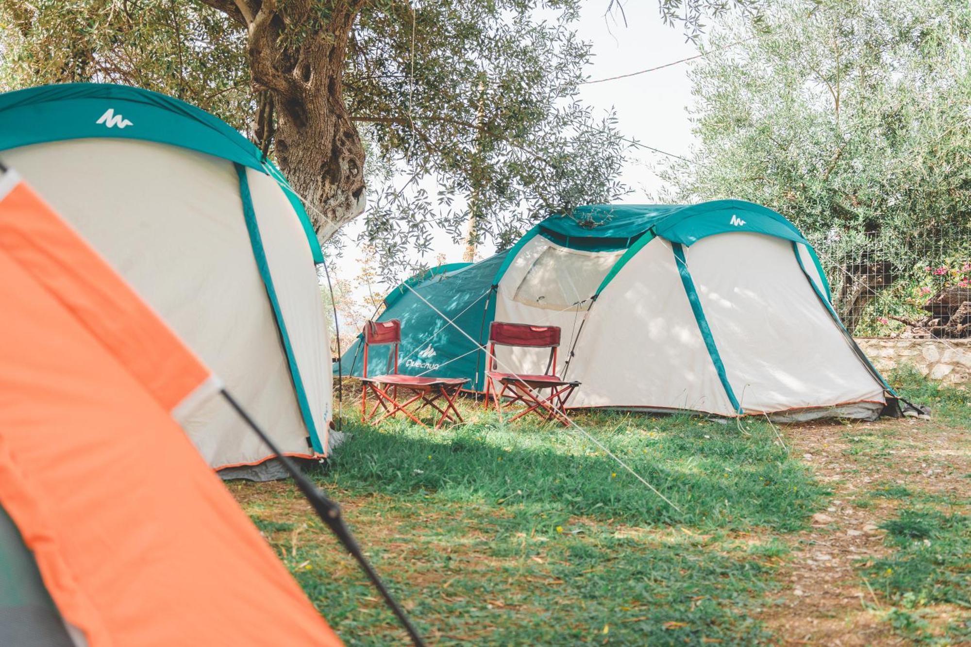 Olive Camping Otel Himarë Dış mekan fotoğraf