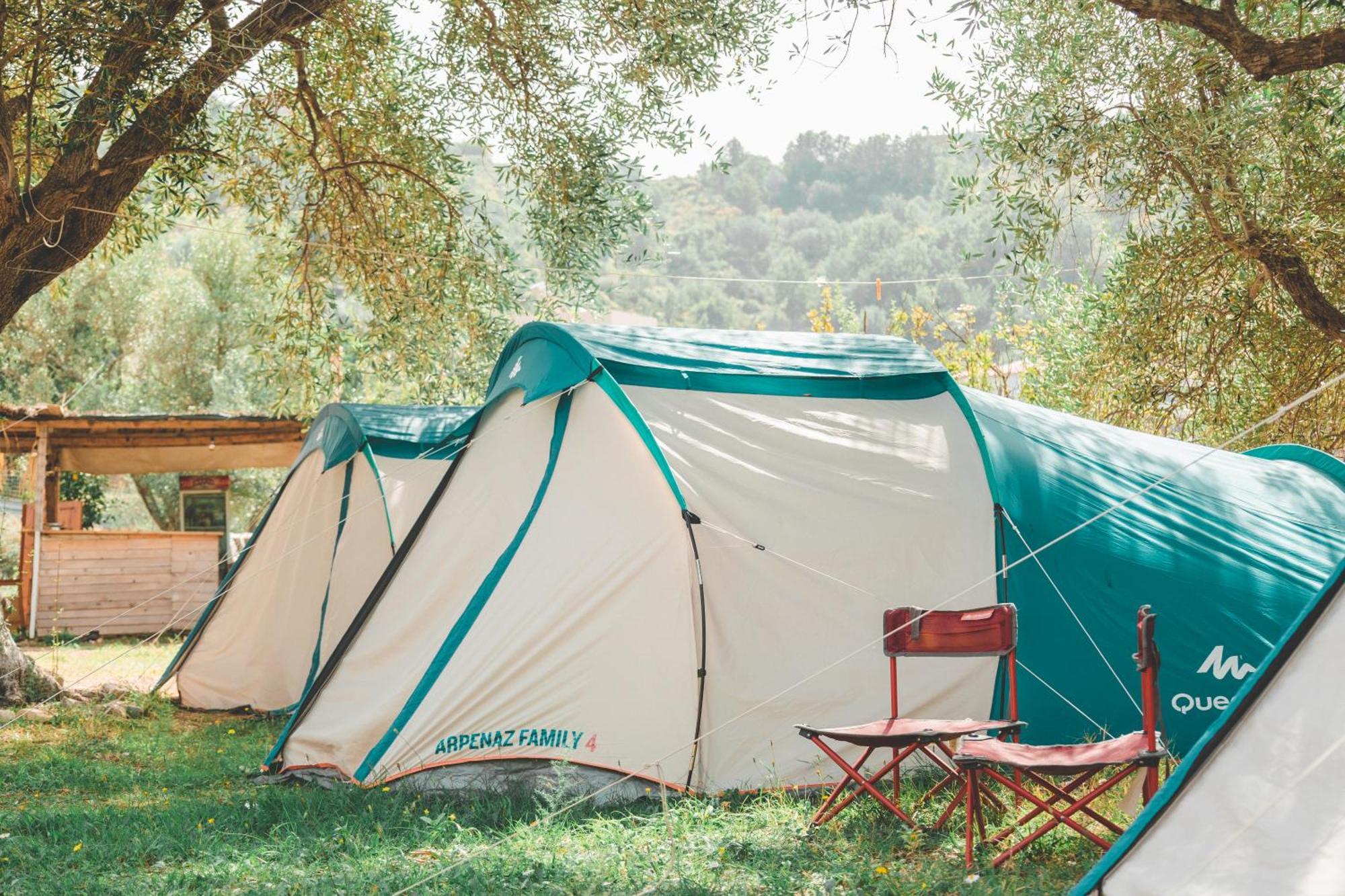 Olive Camping Otel Himarë Dış mekan fotoğraf